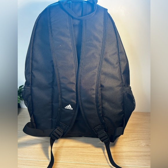 Adidas Striker Team Backpack - Picture 2 of 7